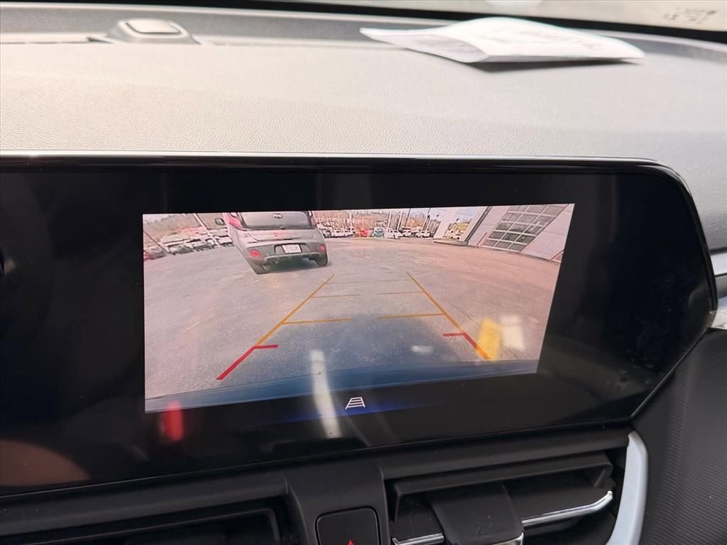 Used 2025 Chevrolet TrailBlazer LS w/ LS Convenience Package image 22