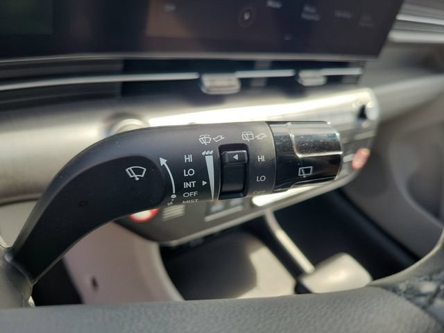 Used 2024 Hyundai Kona SEL AWD/4WD image 26