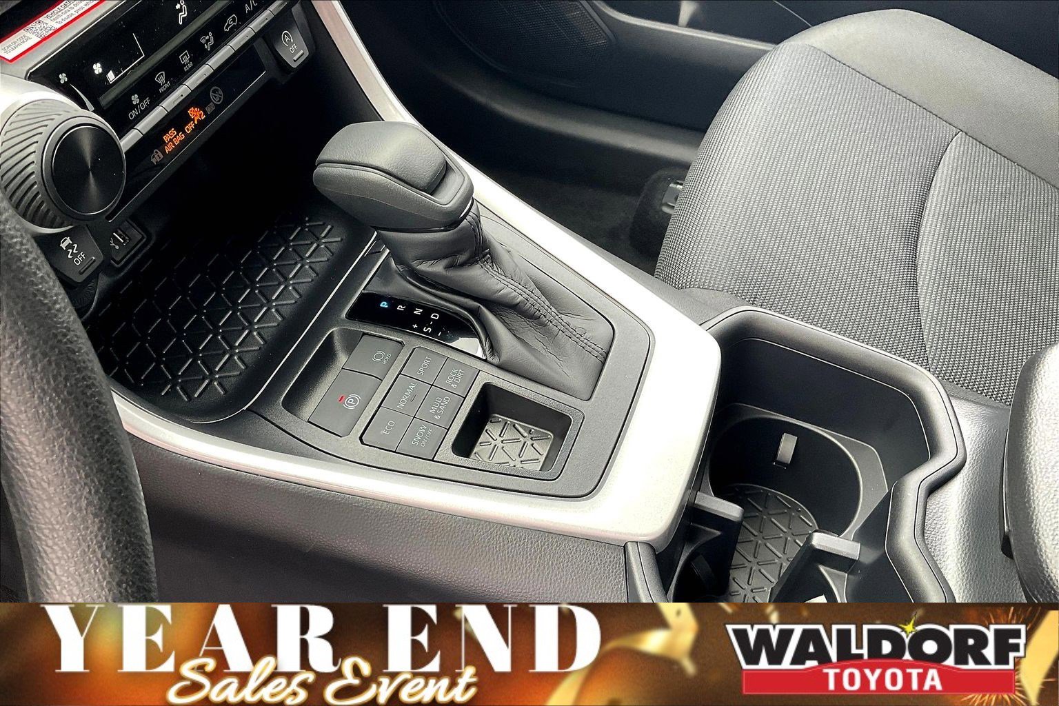 New 2025 Toyota RAV4 LE image 10