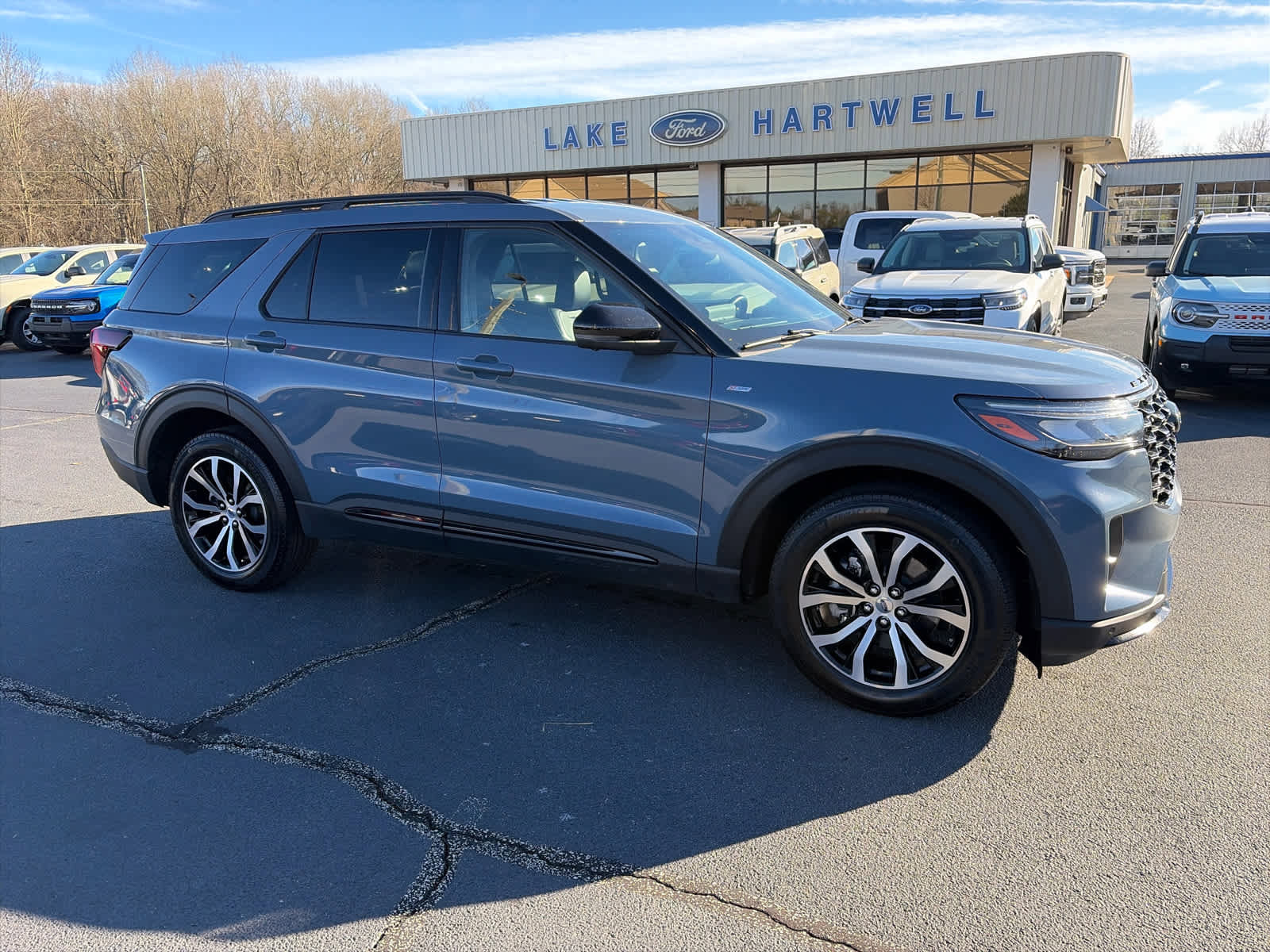 Used 2025 Ford Explorer ST-Line video 2