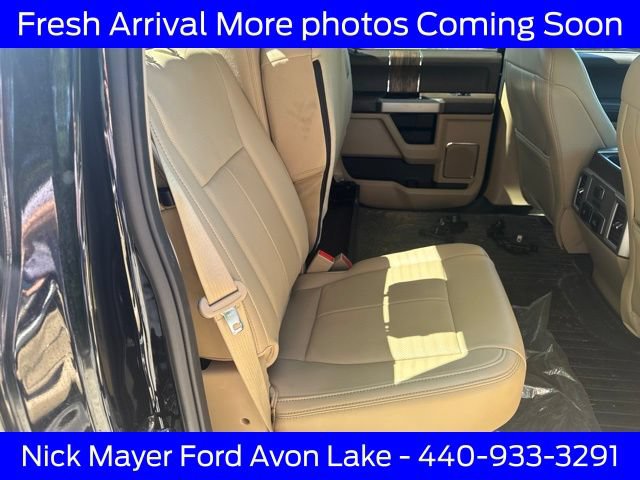 Used 2018 Ford F150 Lariat w/ Equipment Group 502A Luxury AWD/4WD image 12