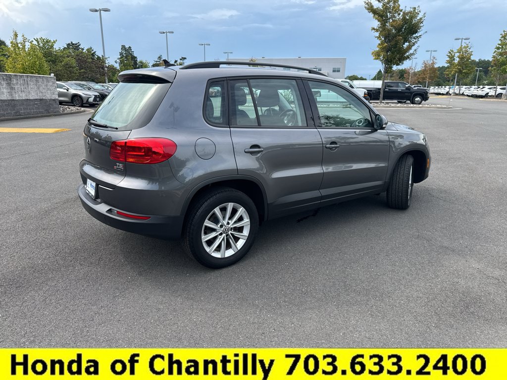 Used 2018 Volkswagen Tiguan Limited AWD/4WD image 7