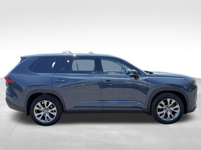 Used 2024 Toyota Grand Highlander AWD Hybrid image 8