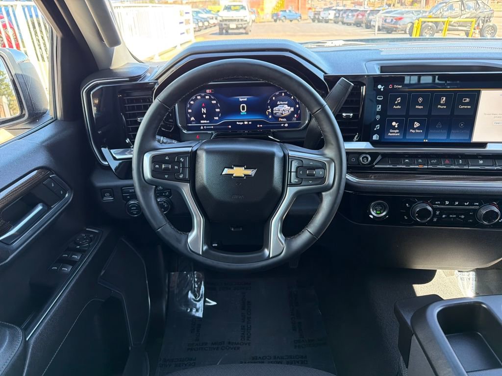 Used 2024 Chevrolet Silverado 1500 LT image 13