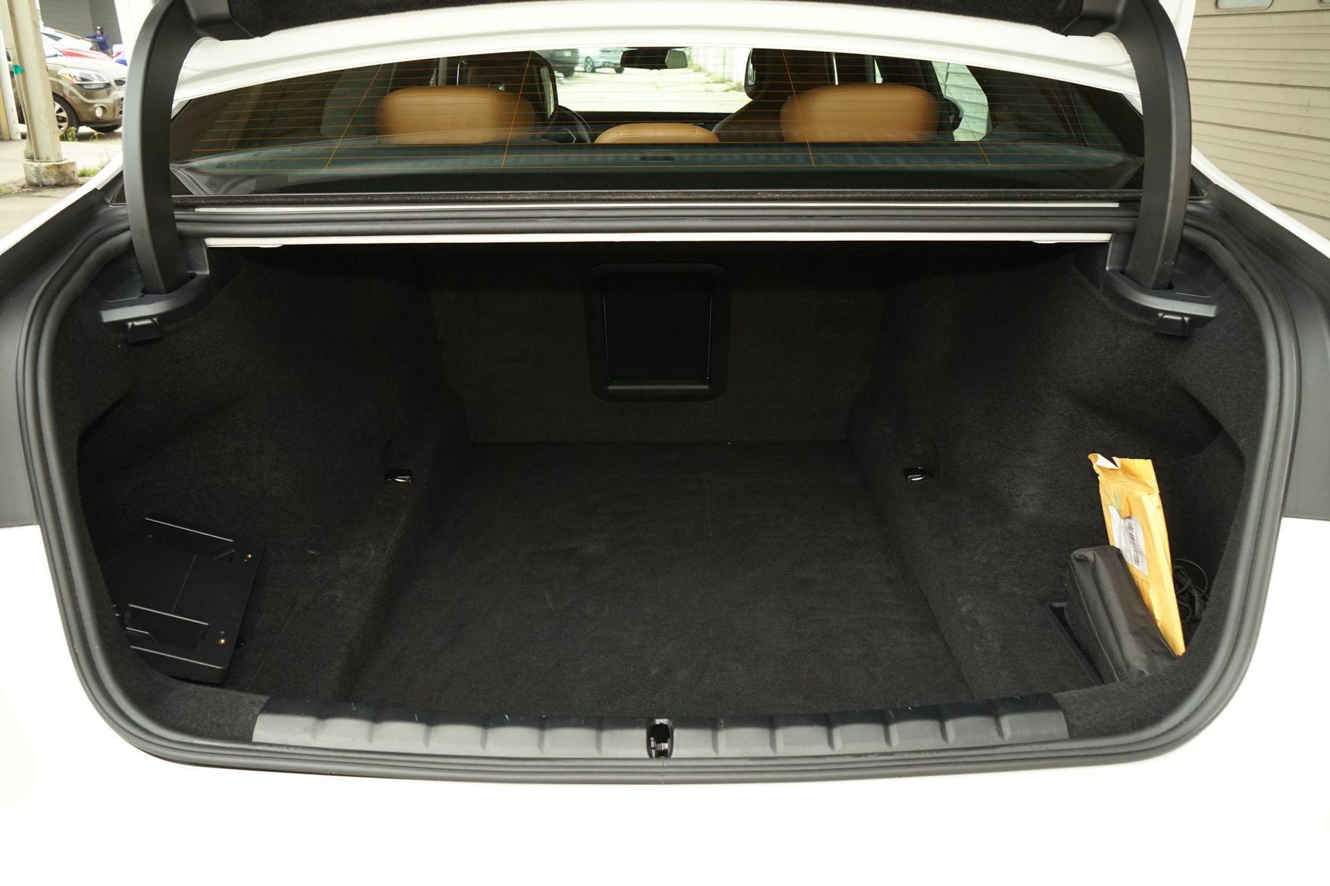 Used 2023 BMW 740i RWD image 33