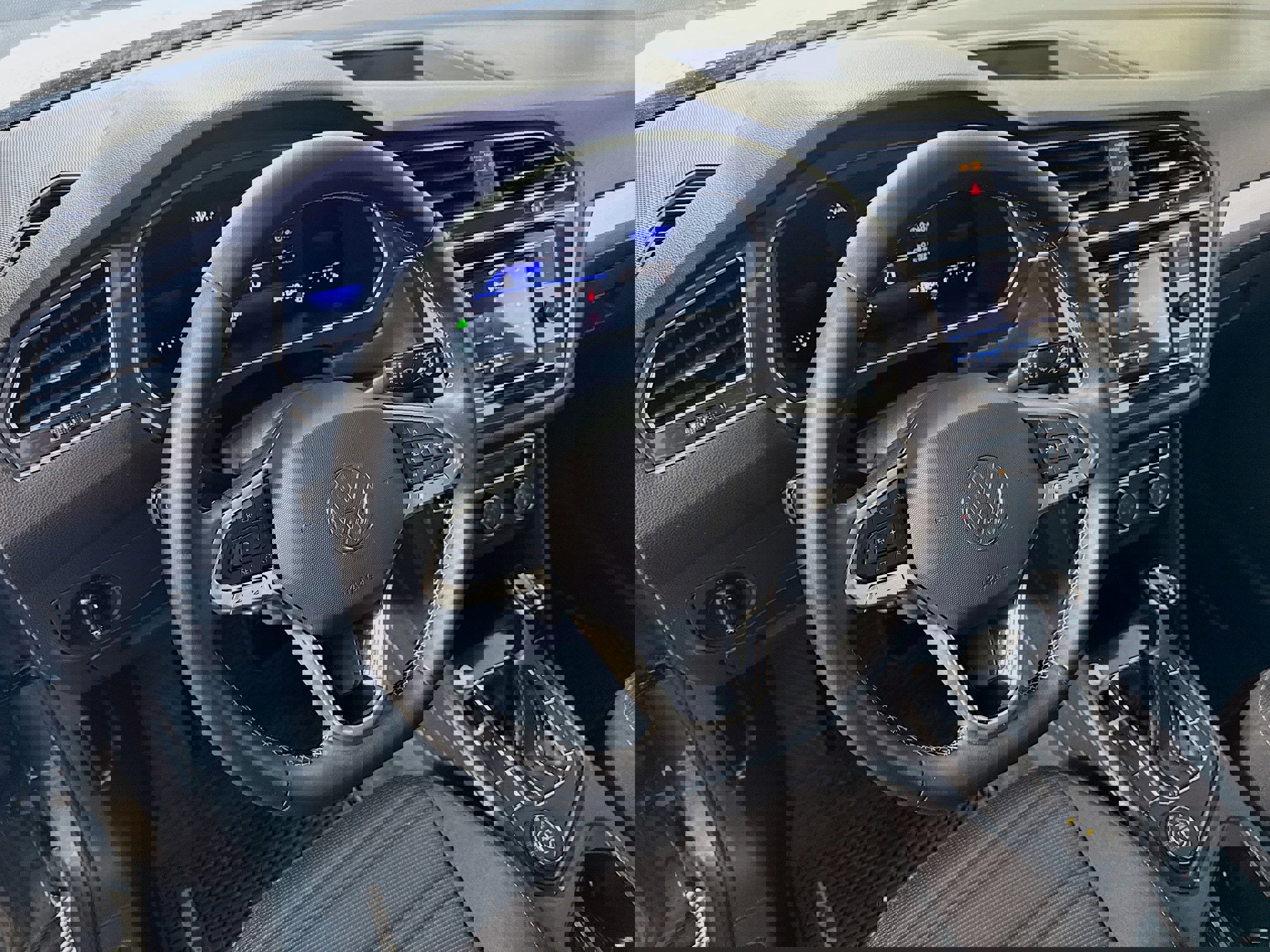 Used 2023 Volkswagen Tiguan S w/ Driver Assistance Package image 22