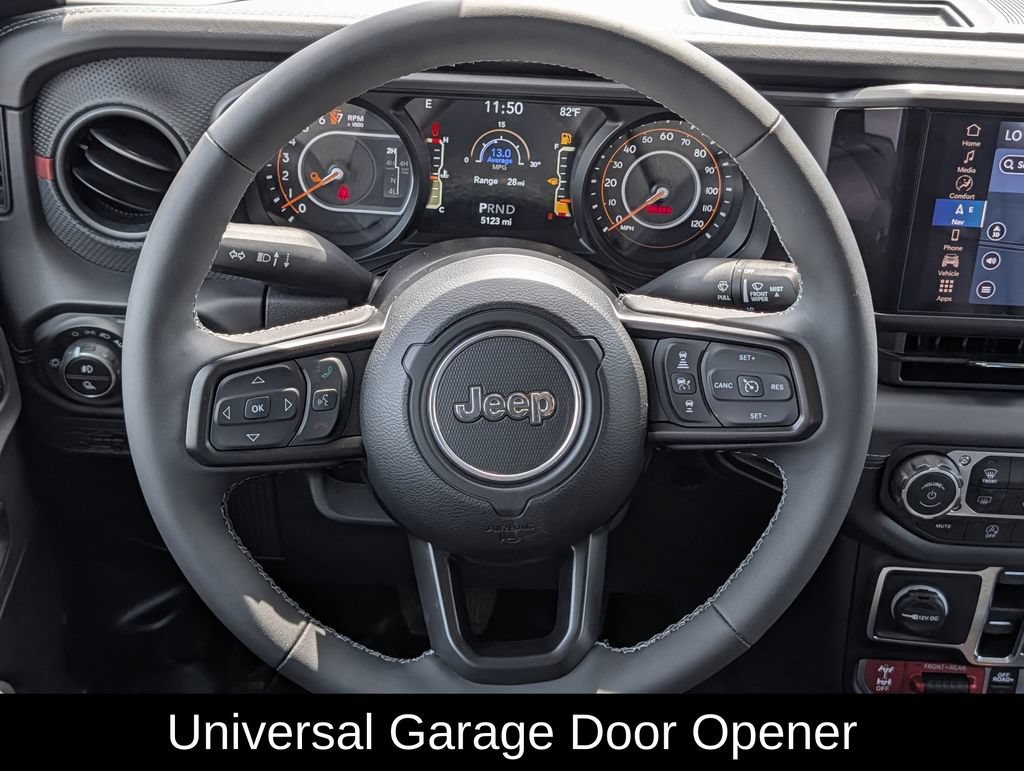 Used 2025 Jeep Gladiator Rubicon AWD/4WD image 14