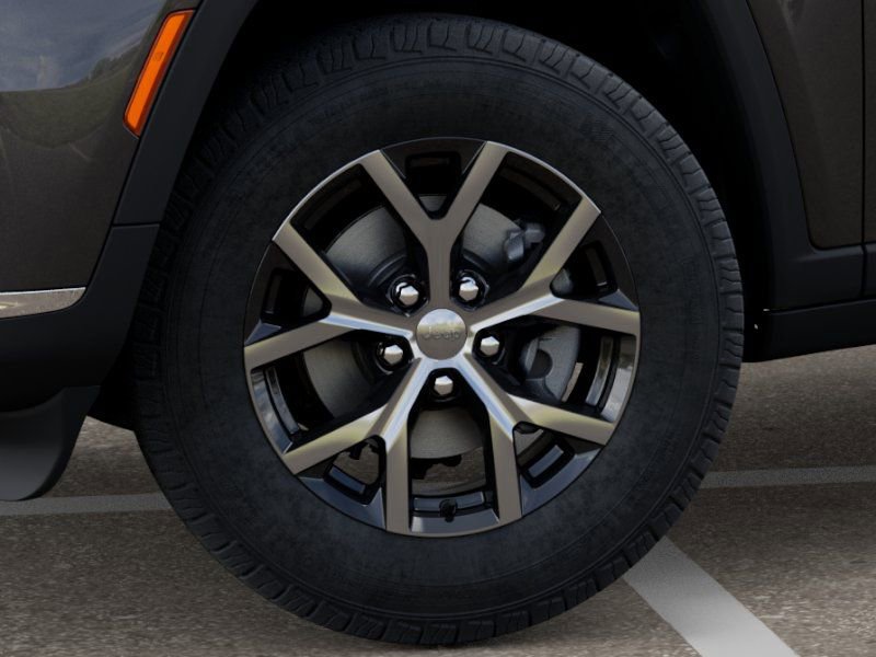 New 2025 Jeep Grand Cherokee L Limited image 8