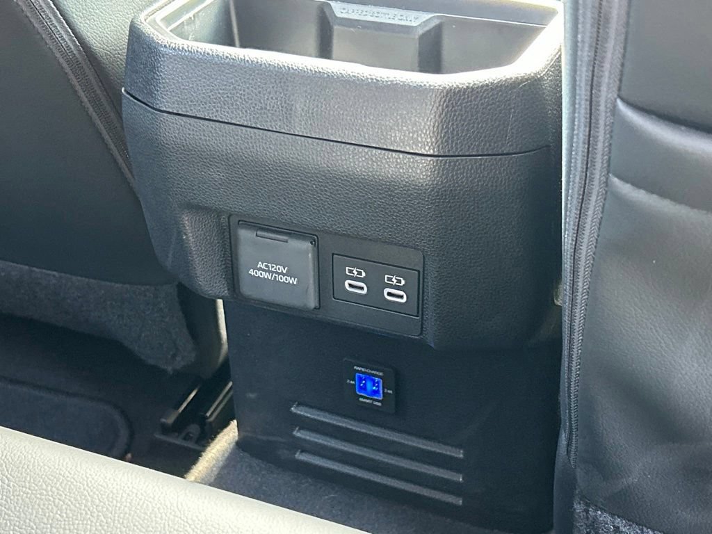 Used 2025 Toyota Tacoma Limited AWD/4WD image 44