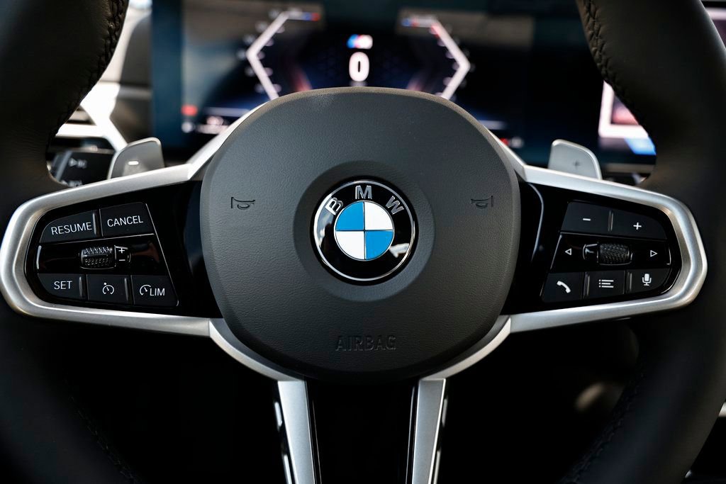 Used 2025 BMW 230i Coupe image 30