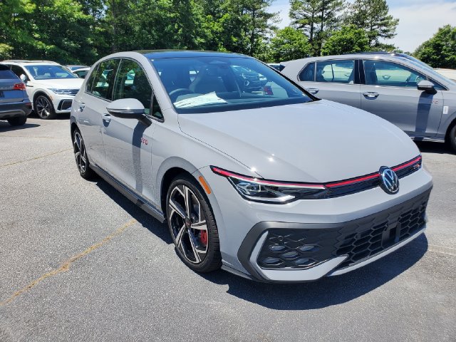 New 2026 Volkswagen GTI SE FWD image 3