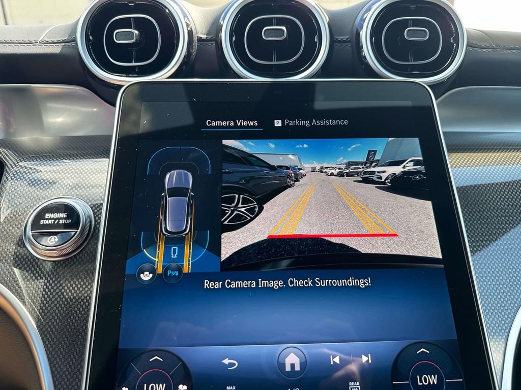 Used 2026 Mercedes-Benz GLC 300 image 12