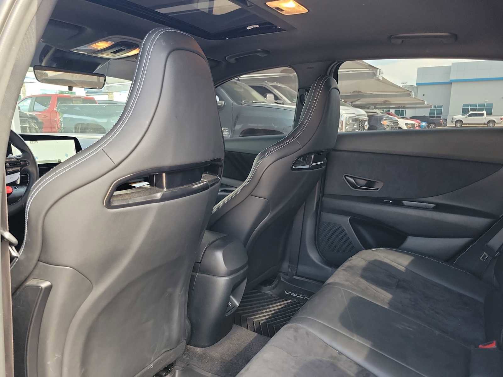 Used 2025 Hyundai Elantra N FWD image 16