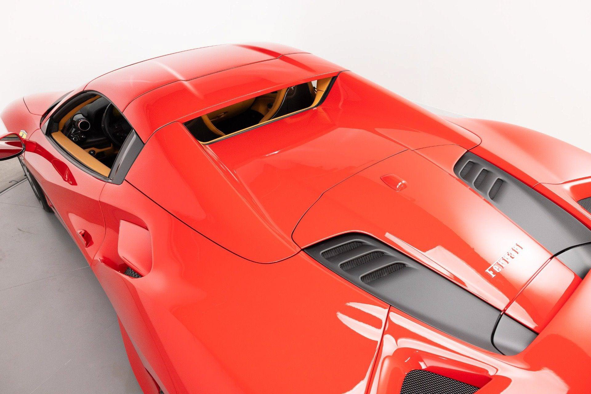 Certified 2021 Ferrari F8 Tributo RWD image 40