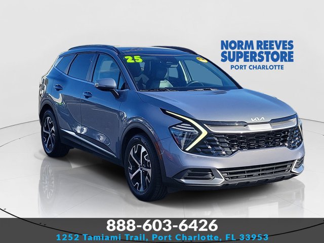 Used 2025 Kia Sportage EX w/ Premium Package FWD image 1