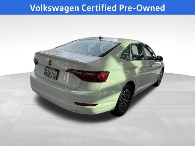 Certified 2021 Volkswagen Jetta SE w/ SE Cold Weather Package image 9