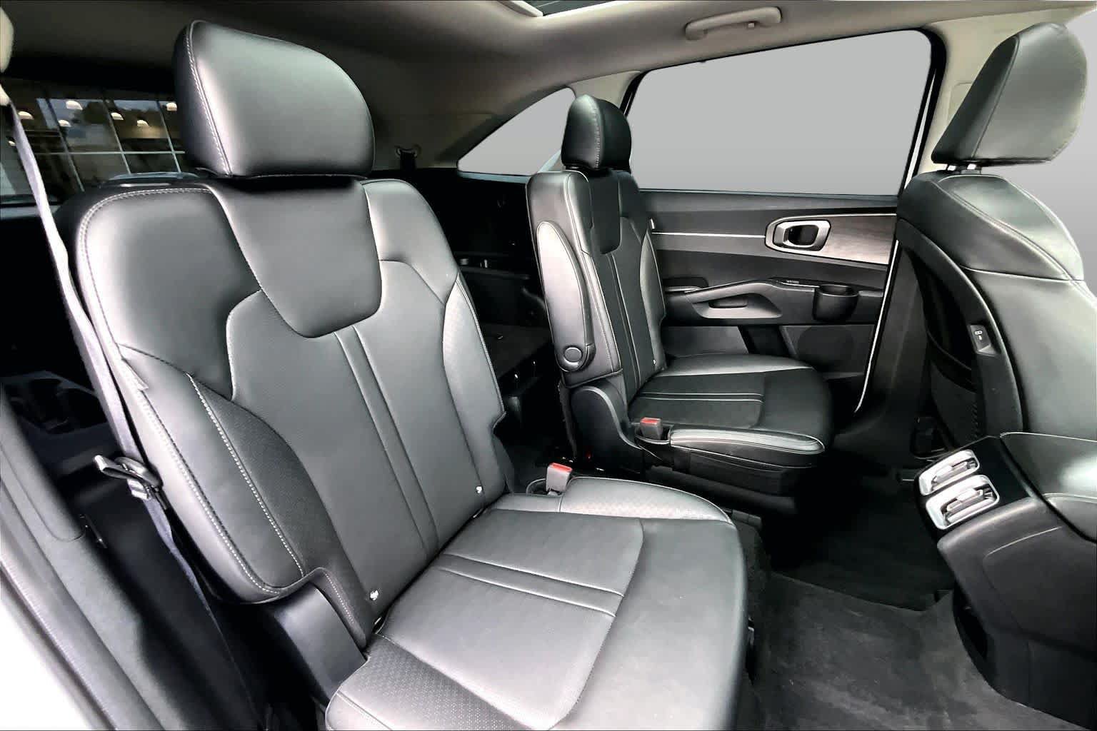 Used 2024 Kia Sorento X-Line EX AWD/4WD image 33
