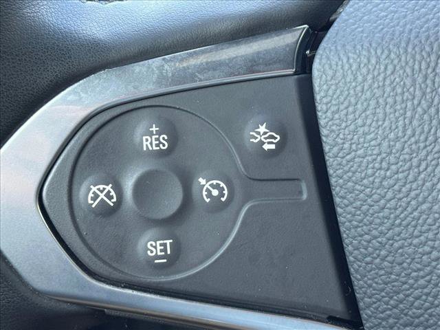 Used 2023 Chevrolet Traverse LT AWD/4WD image 17