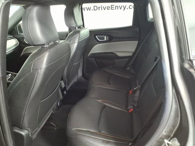 Used 2024 Jeep Compass Limited image 9