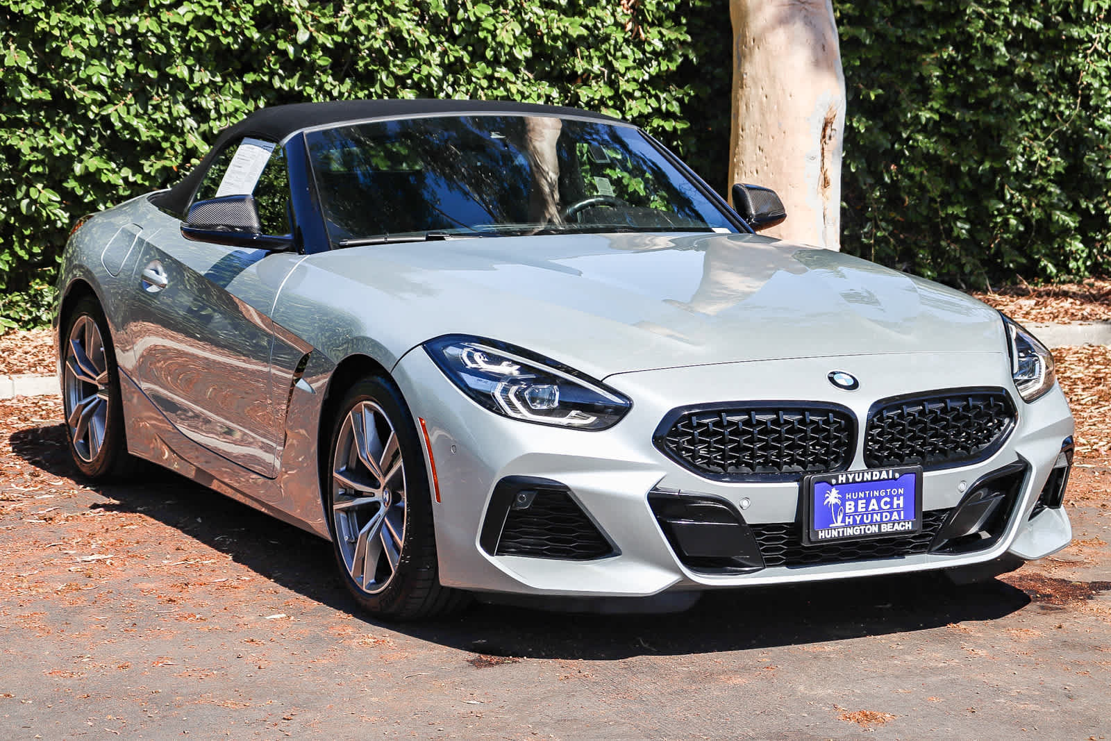 Used 2021 BMW Z4 sDrive30i w/ M Sport Package RWD image 3