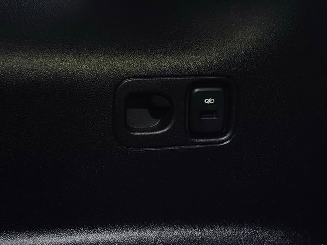 Used 2023 GMC Acadia SLE w/ Driver Convenience Package image 22