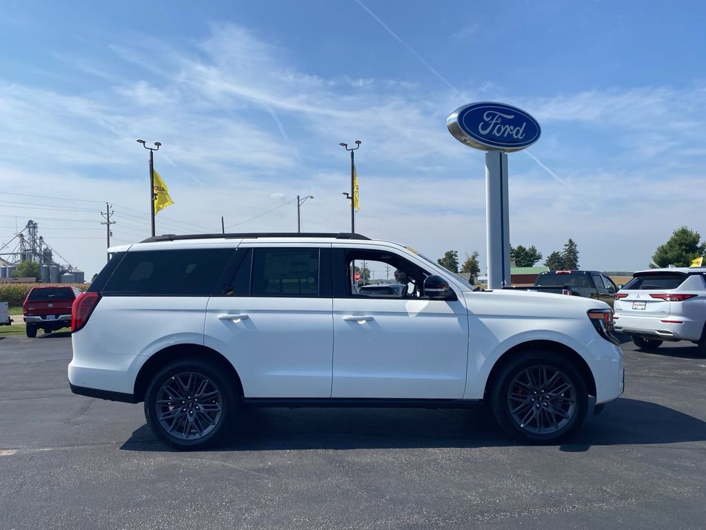 New 2025 Ford Expedition Platinum w/ Stealth Performance Package image 4