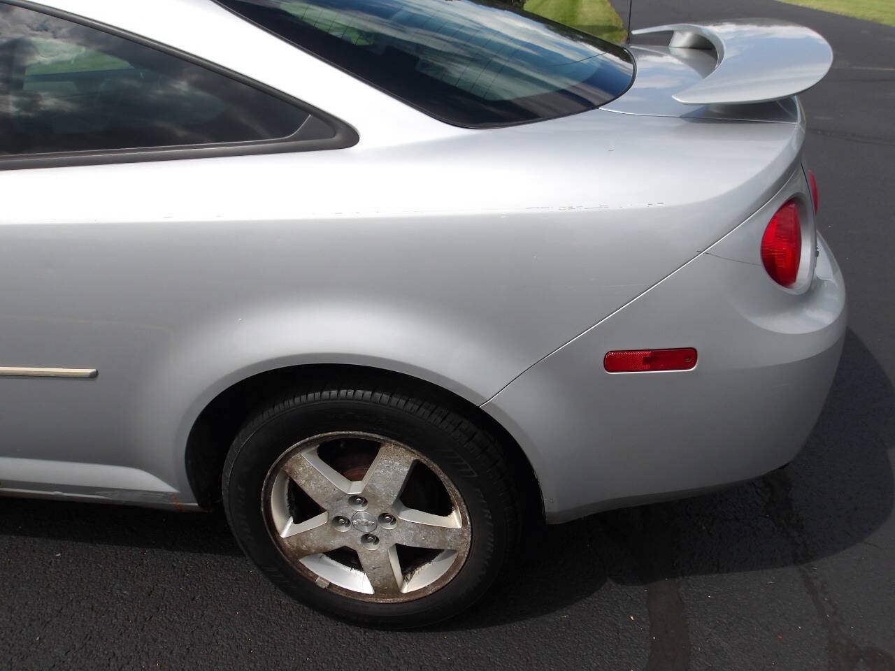Used 2006 Chevrolet Cobalt LT w/ Preferred Equipment Group FWD image 31