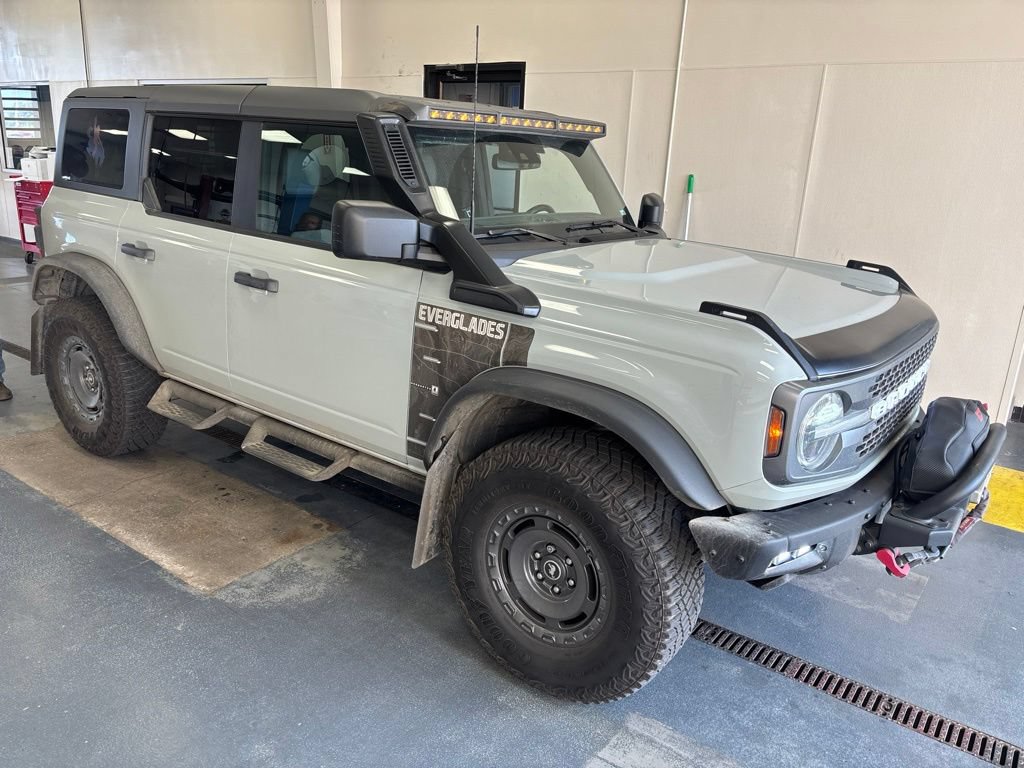Used 2024 Ford Bronco Everglades AWD/4WD image 7