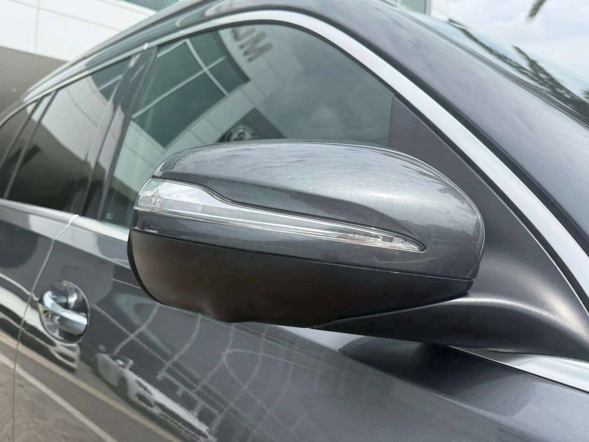 Used 2023 Mercedes-Benz GLS 450 4MATIC image 42