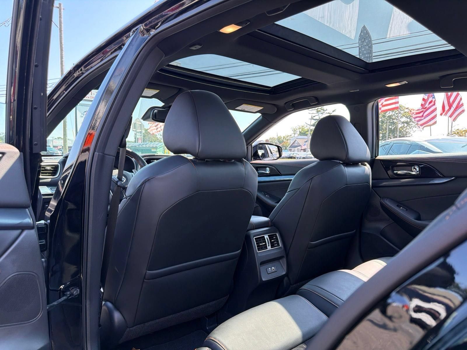 Used 2021 Nissan Maxima SR w/ Sport Mat Group FWD image 28