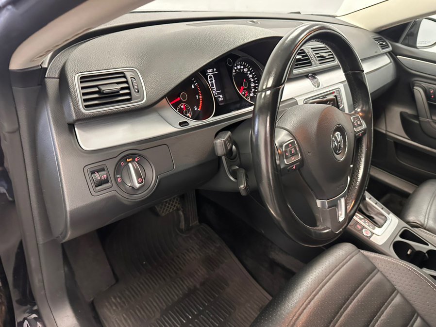 Used 2016 Volkswagen CC Sport FWD image 32