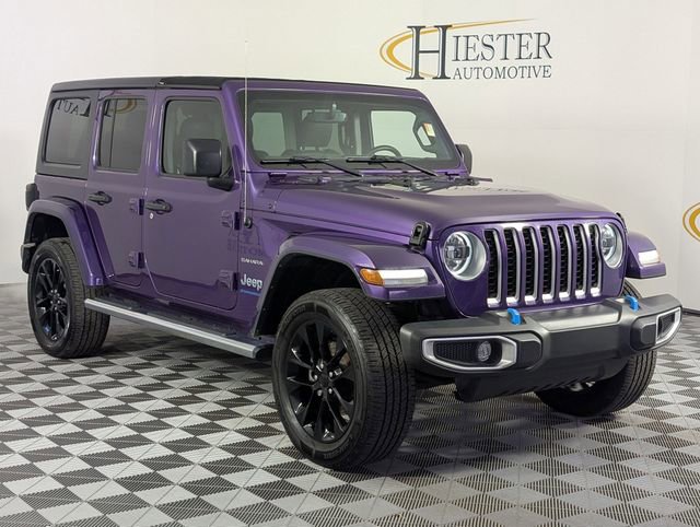 Used 2023 Jeep Wrangler Unlimited Sahara w/ Cold Weather Group image 2