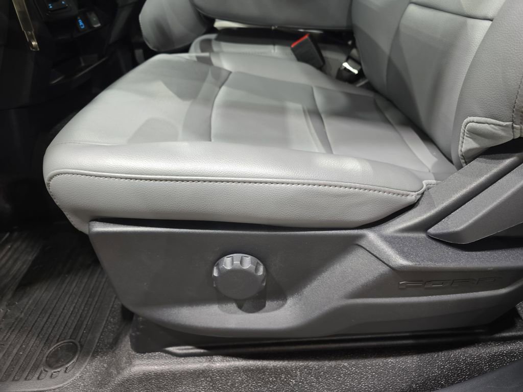 Used 2024 Ford F350 XL w/ Snow Plow Prep Package AWD/4WD image 23