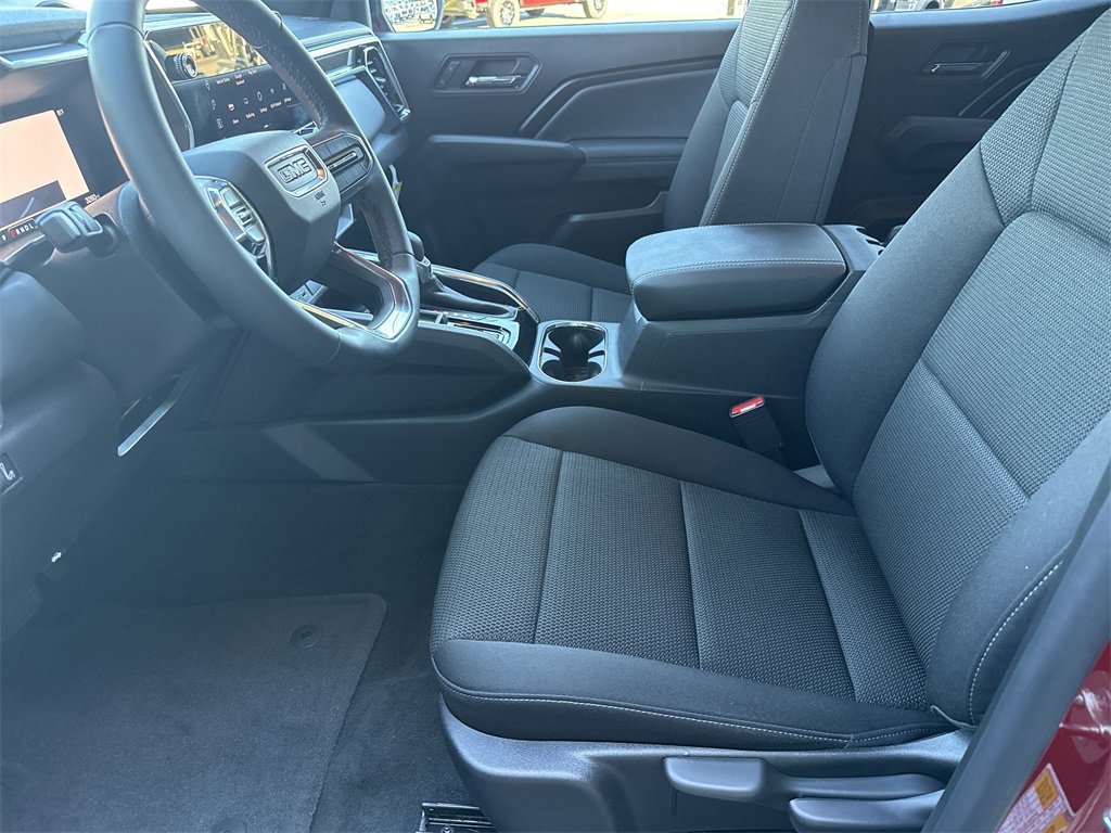 Used 2024 GMC Canyon Elevation image 9