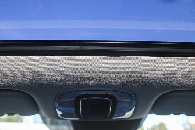 New 2026 Hyundai Elantra Limited FWD image 18