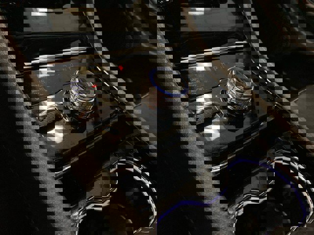 Used 2023 Jeep Grand Cherokee L Limited w/ Black Appearance Package image 26