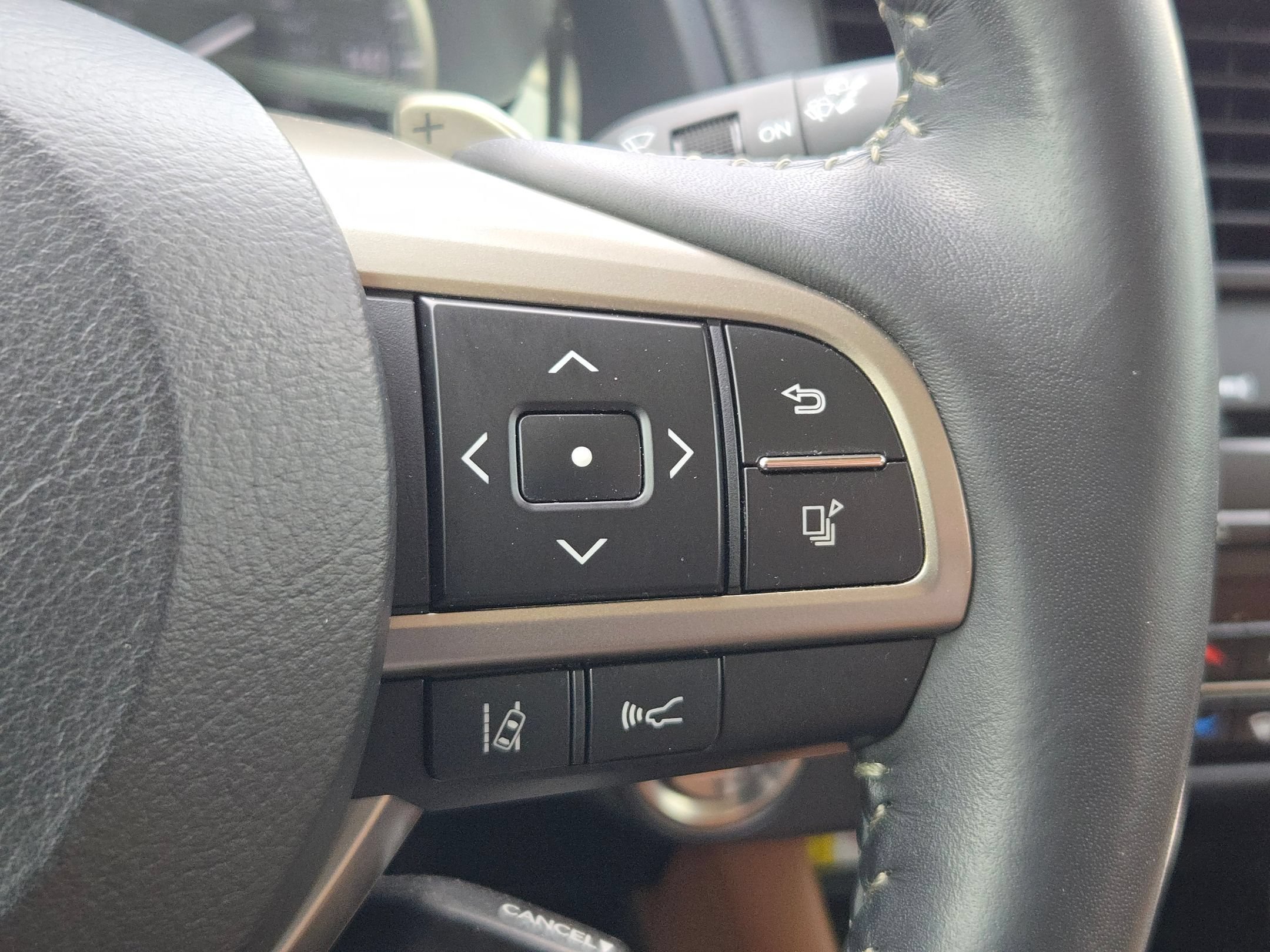 Used 2022 Lexus RX 350 FWD w/ Premium Package image 21