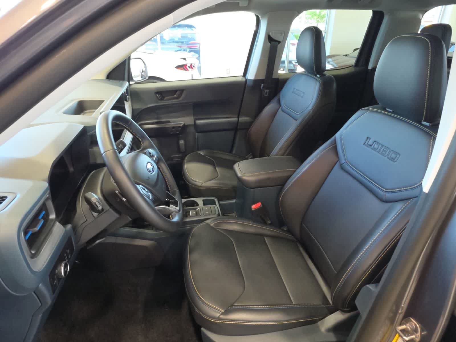 Used 2026 Ford Maverick Lobo AWD/4WD image 16
