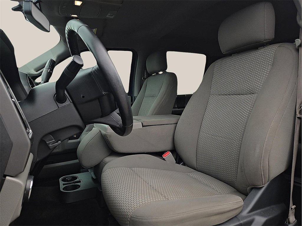Used 2017 Ford F150 XLT w/ Equipment Group 302A Luxury image 11