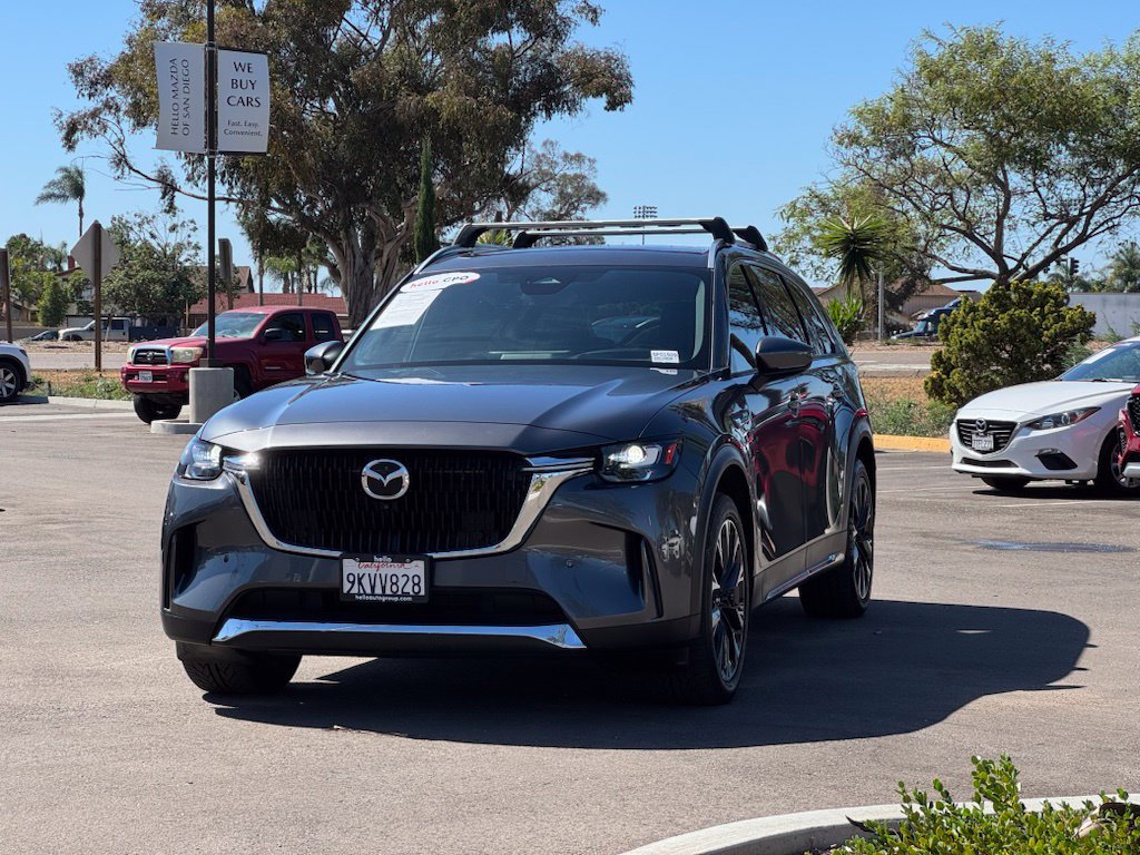 Certified 2024 MAZDA CX-90 Plug-In Hybrid w/ Premium Plus AWD/4WD image 5