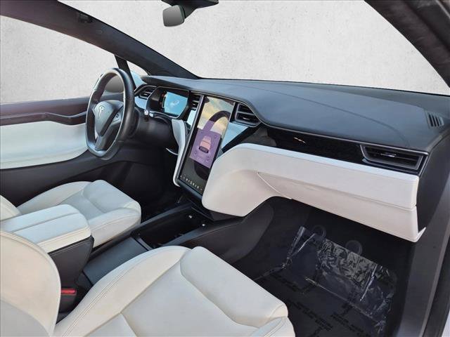 Used 2020 Tesla Model X Long Range AWD/4WD image 24