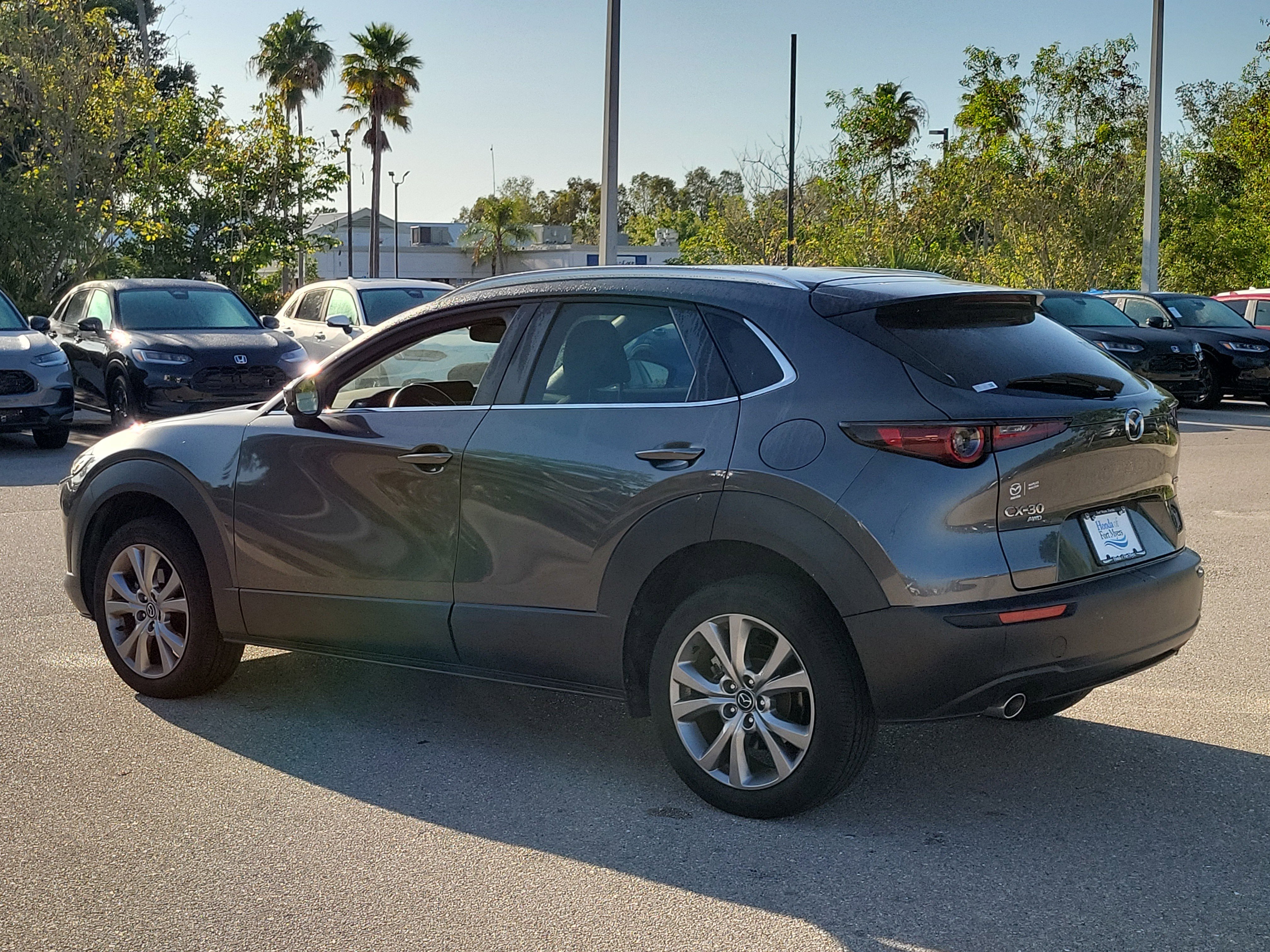 Used 2023 MAZDA CX-30 AWD 2.5 S w/ Select Package image 4