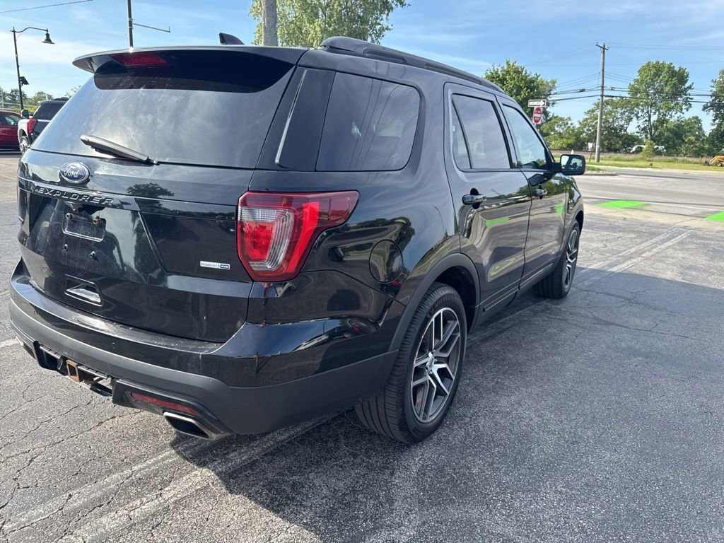 Used 2016 Ford Explorer Sport w/ Equipment Group 401A AWD/4WD image 3