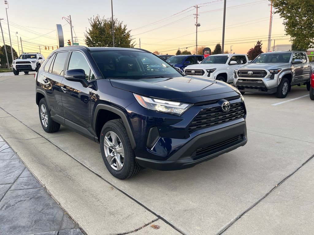 New 2025 Toyota RAV4 XLE image 7