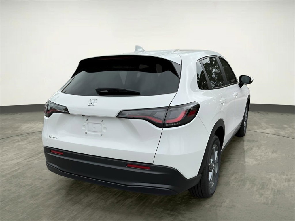New 2026 Honda HR-V LX image 8