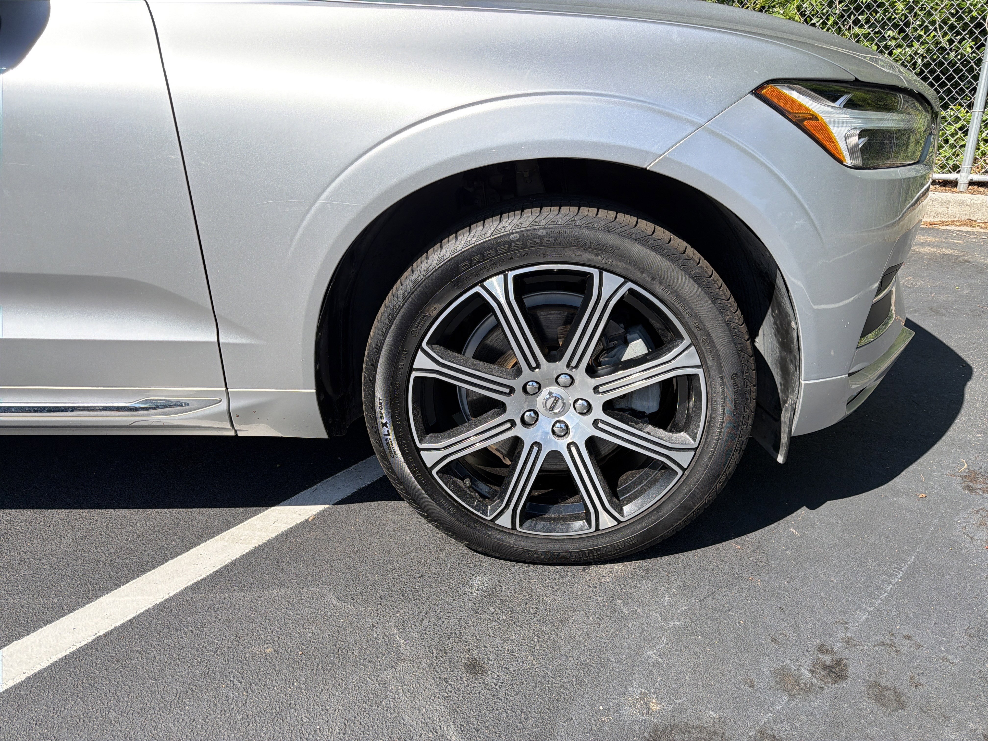 Used 2021 Volvo XC60 T6 Inscription w/ Advanced Package AWD/4WD image 13