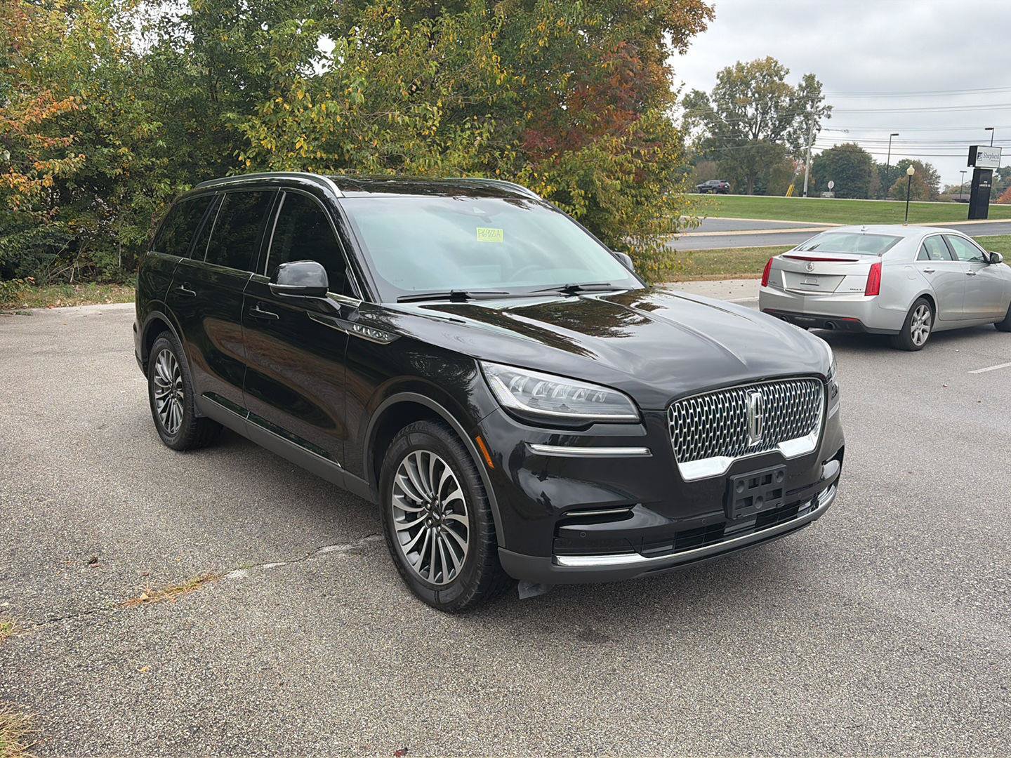 Used 2022 Lincoln Aviator AWD w/ Premium Package image 7
