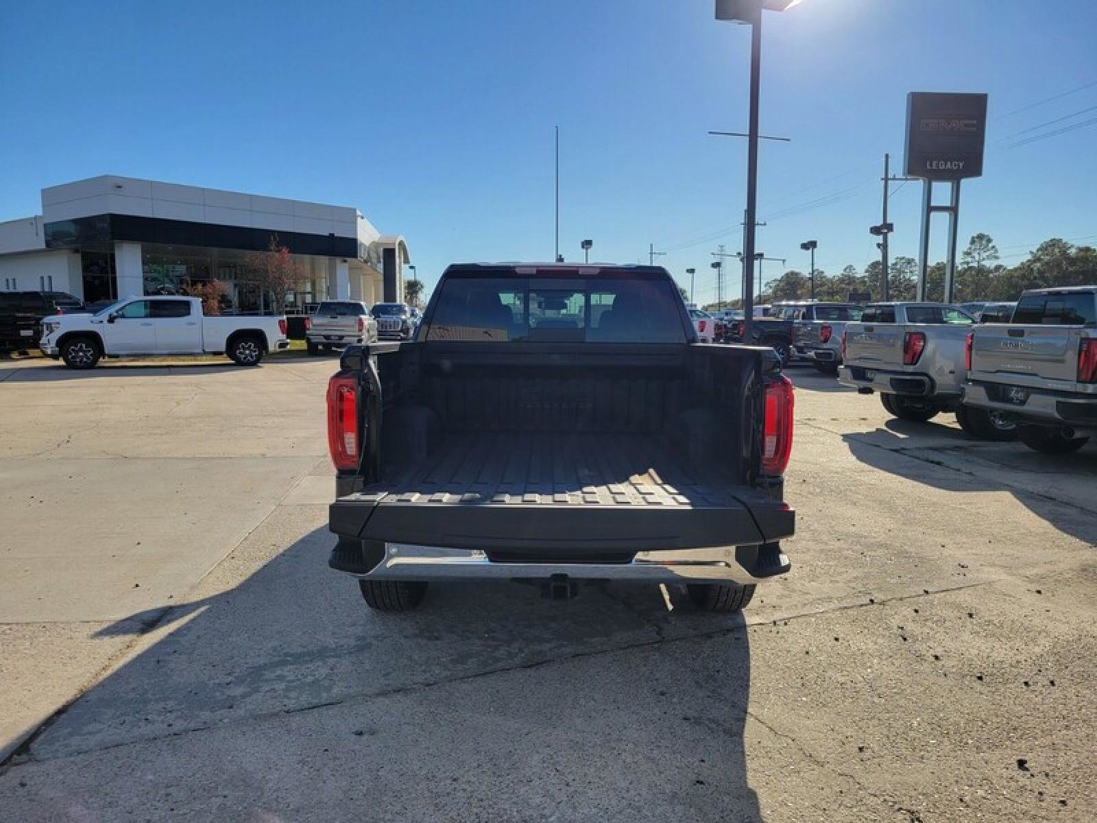 New 2026 GMC Sierra 1500 SLT w/ SLT Premium Plus Package image 7