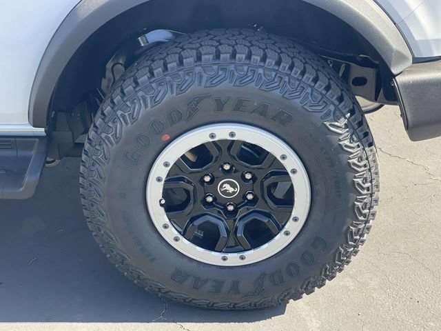 New 2026 Ford Bronco Outer Banks w/ Sasquatch Package AWD/4WD image 32