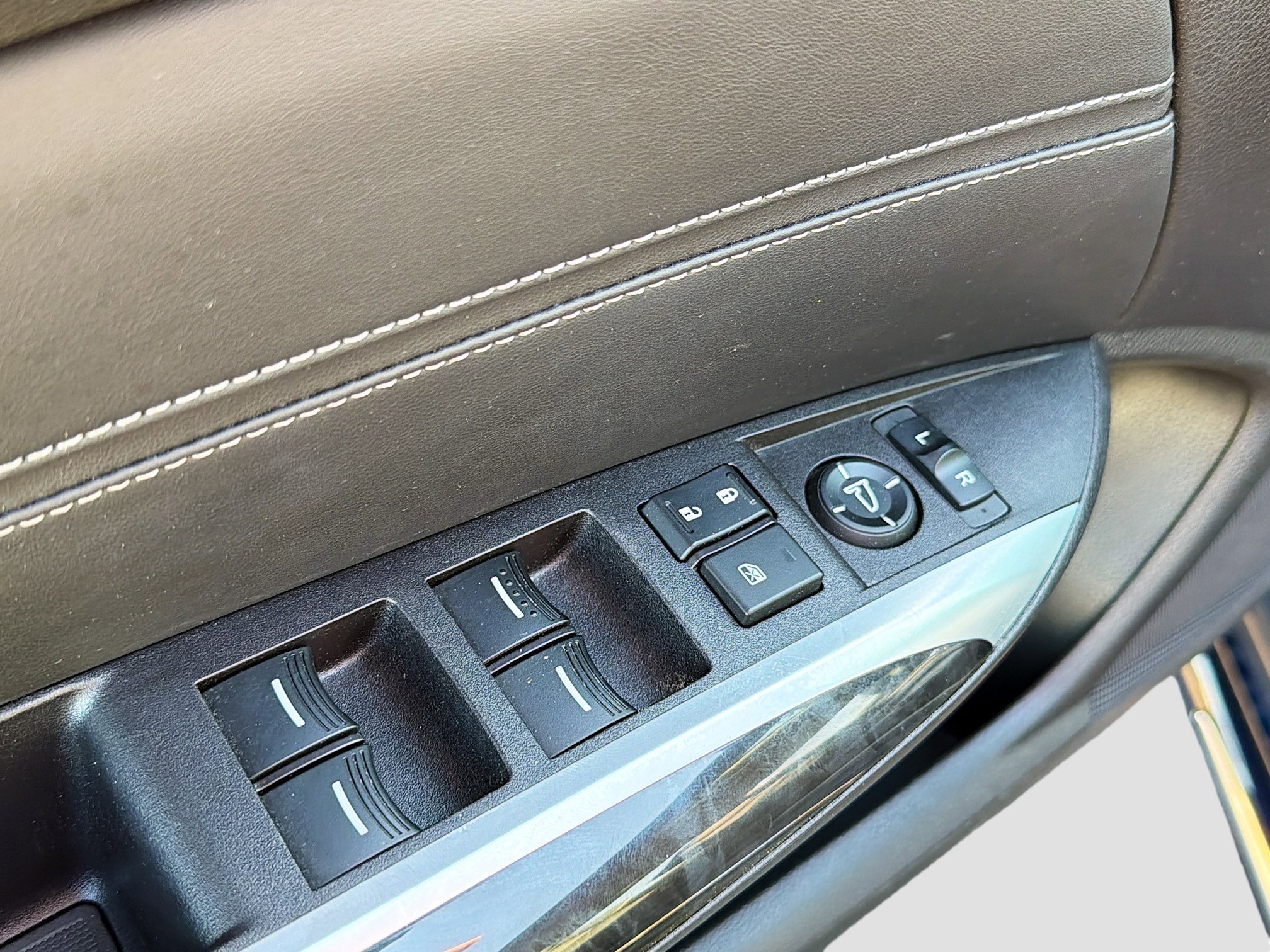 Used 2019 Acura TLX V6 SH-AWD w/ Technology Pkg image 8